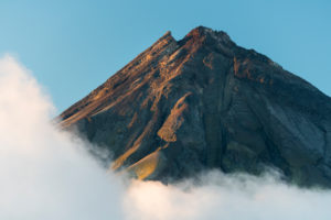 Mount Taranaki, nahe Pouakai Hut, Egmont Nationalpark, Taranaki, Nordinsel, Neuseeland, Ozeanien Mount Taranaki, nahe Pouakai Hut, Egmont Nationalpark, Taranaki, Nordinsel, Neuseeland, Ozeanien
